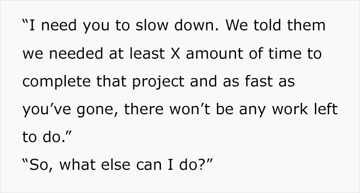 Employee Gets Scolded For Reading At Work, Boss Changes Her Mind After Seeing How Scarily Fast That Employee Is At Work Employee Gets Scolded For Reading At Work, Boss Changes Her Mind After Seeing How Scarily Fast That Employee Is At Work