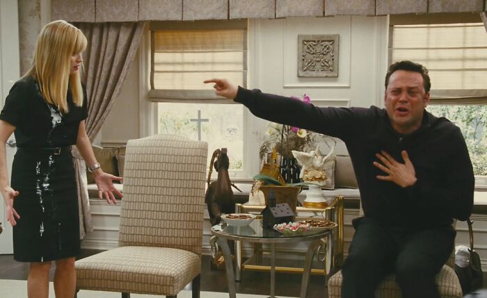 Brad pointing finger at Kate 