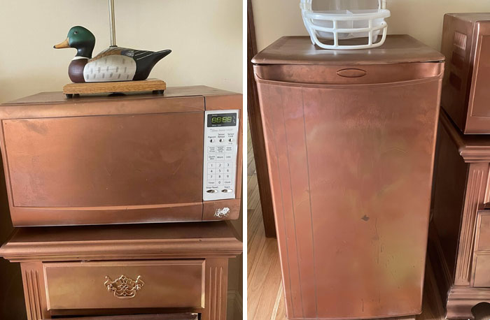 Mom Spray-Painted A Perfectly Good Microwave With Fridge To Match