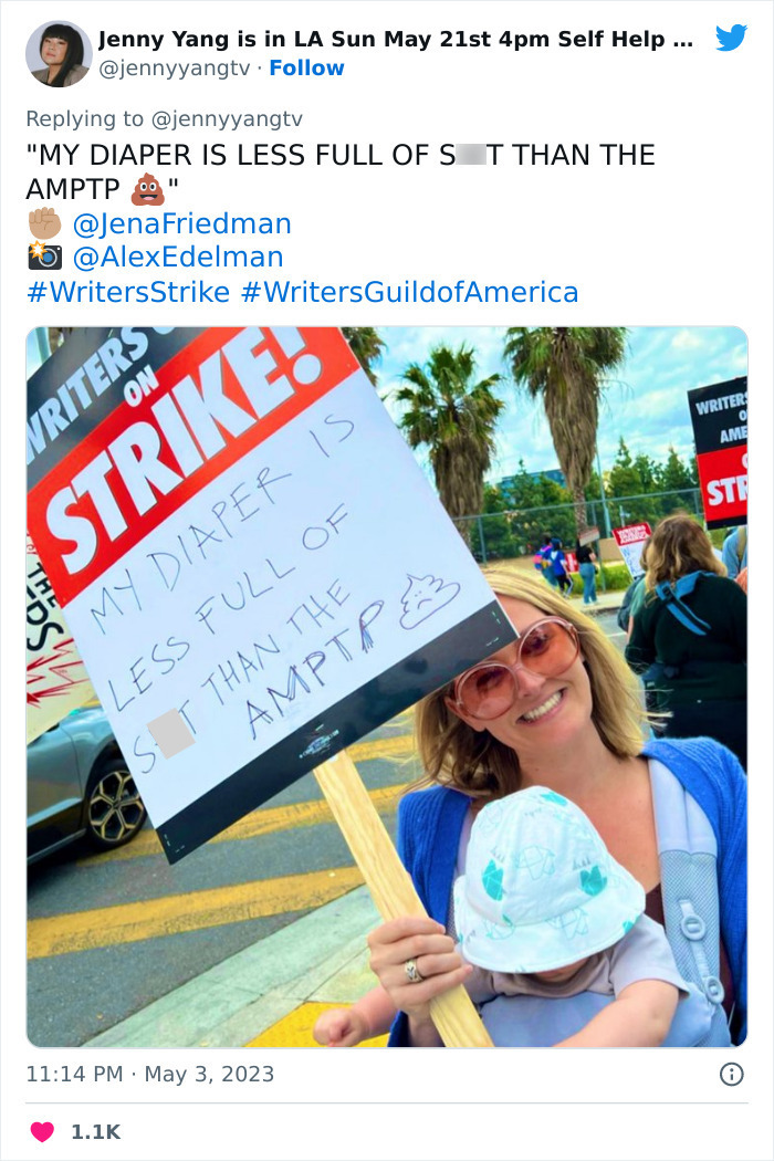 Funny-Writers-Strike-Signs-Twitter