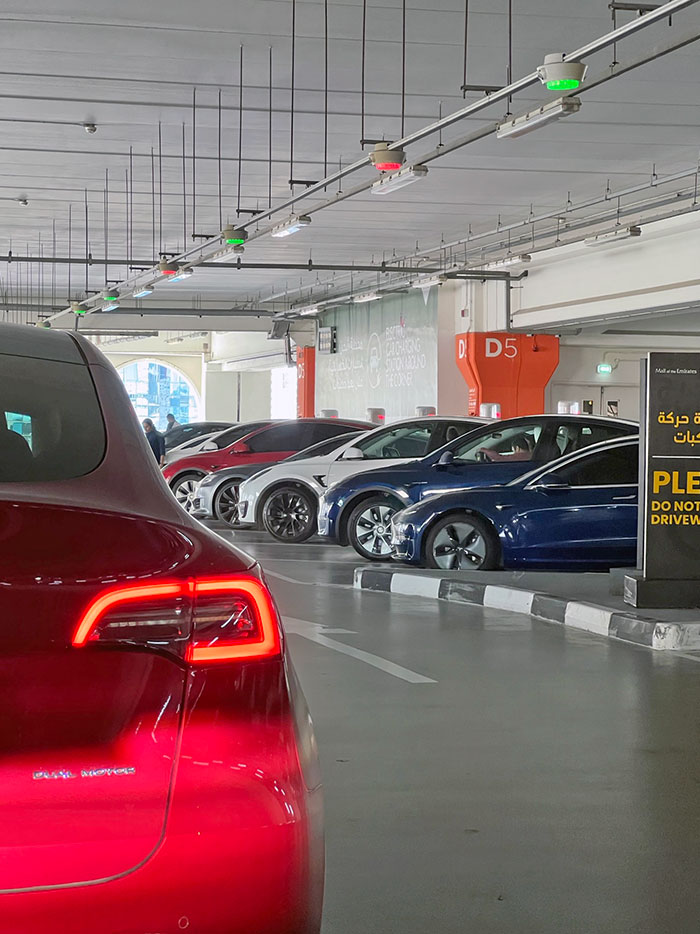 11 Teslas Waiting To Charge In Mall Of The Emirates