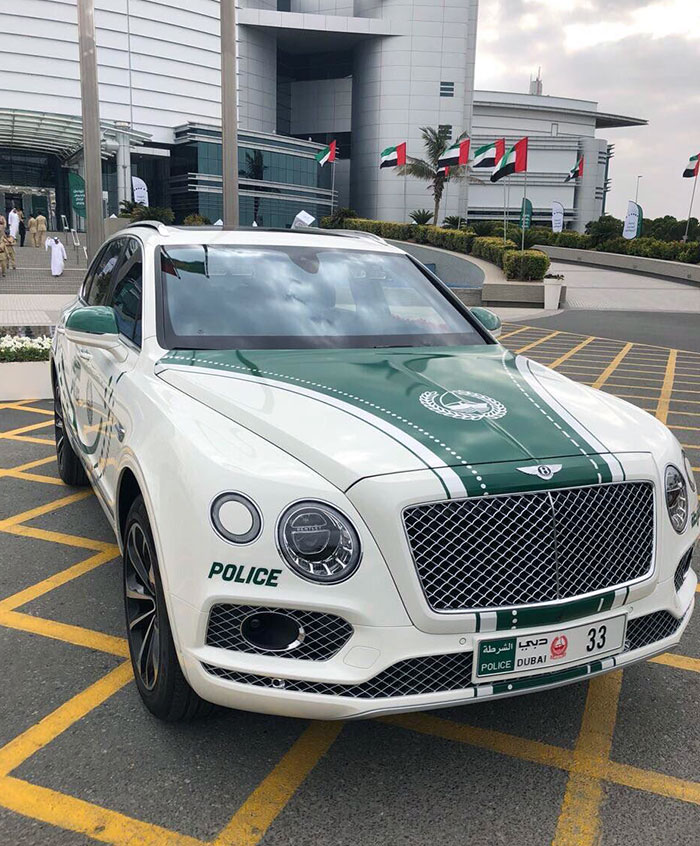 Dubai Just Added A Bentley To Its Police Fleet