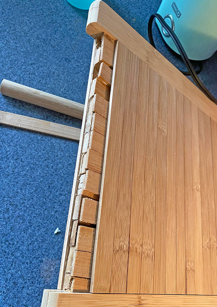 My Wooden Cutting Board Fell Apart And Revealed A Bunch Of Little Wooden Slats Inside