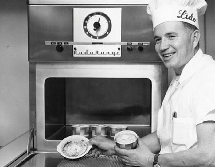 In 1947, Raytheon Released The "Radarange" - The First Commercial Microwave Oven