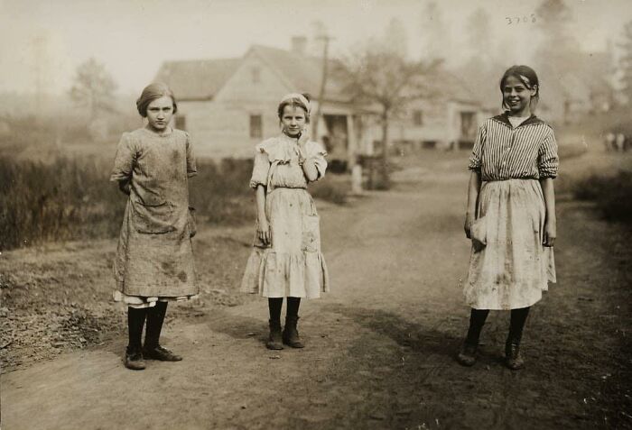Some Of The Young Workers From A Cotton Mill In Mississippi, 1910s