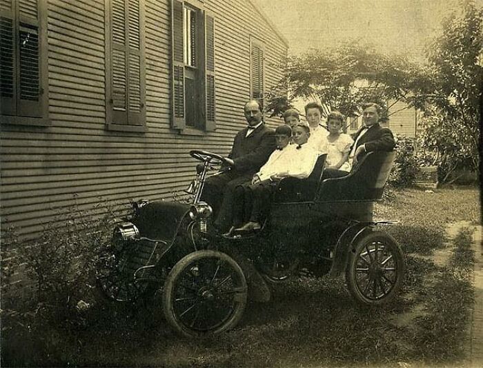 A Family Getting Ready To Cruise In Their 1903 Cadillac Model A Tonneau