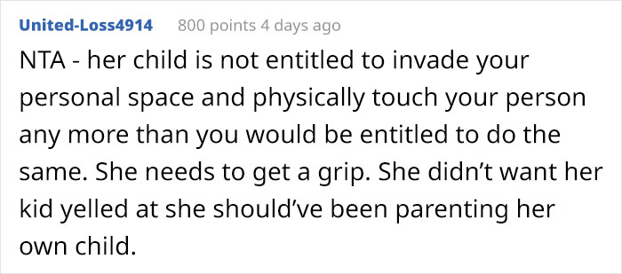 Entitled Parents Let Their Kids Run Around A Restaurant Until One Grabs A Stranger's Legs And Gets Yelled At Entitled Parents Let Their Kids Run Around A Restaurant Until One Grabs A Stranger's Legs And Gets Yelled At