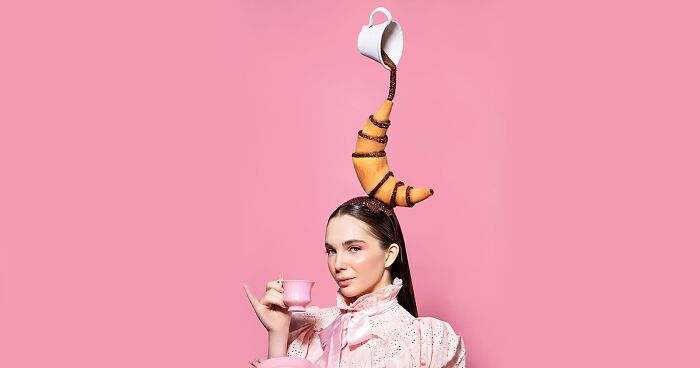 This Millinery Designer Creates The Craziest Headpieces And Hats That I’ve Ever Seen (62 Pics)
