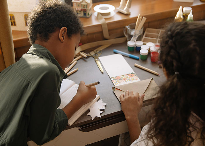 Mom Refuses To Pay Babysitter An Extra $10 For 'Crisis Pay', So He Refuses To Babysit