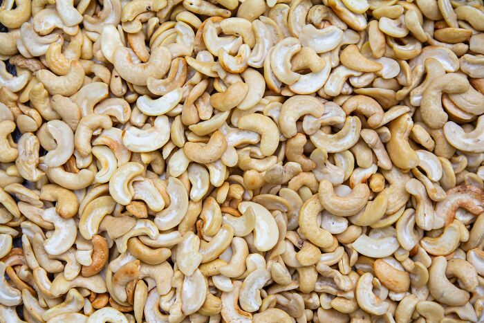 Roasted cashew nuts 