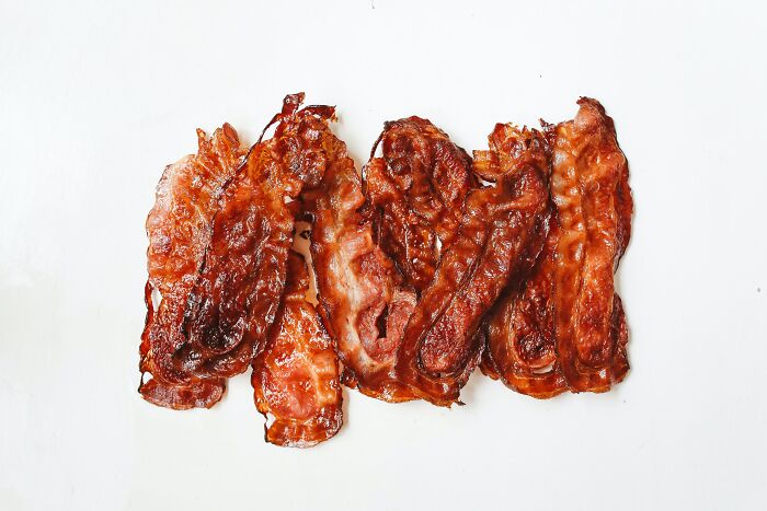 Multiple slices of crispy bacon 