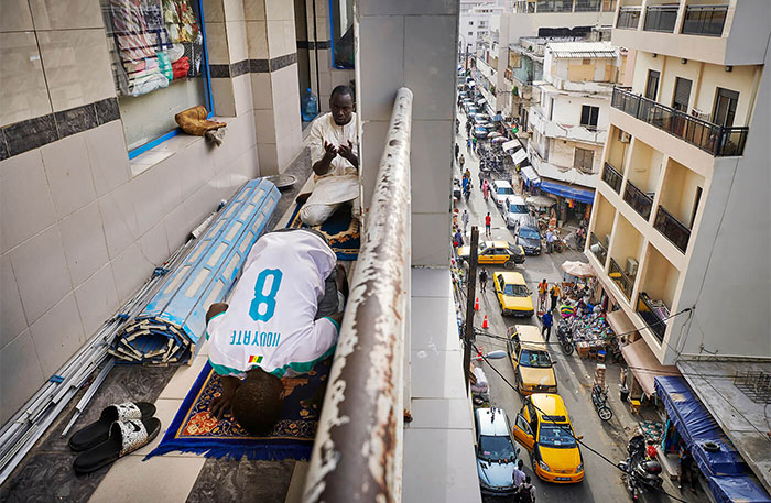 20 Photographs Documenting The Islamic Society In Senegal By Christian Bobst
