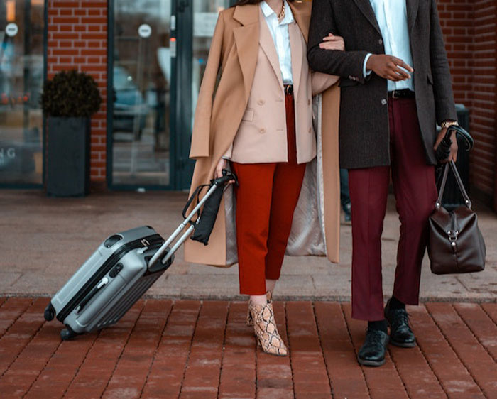 “I Have To Be In Bed By 10”: Strict Babysitter’s Rules Push 16-Year-Old Teen To Rebel, He Wonders If He Took It Too Far “I Have To Be In Bed By 10”: Strict Babysitter’s Rules Push 16-Year-Old Teen To Rebel, He Wonders If He Took It Too Far