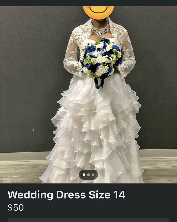 Toilet Paper Dress Found In The Wild