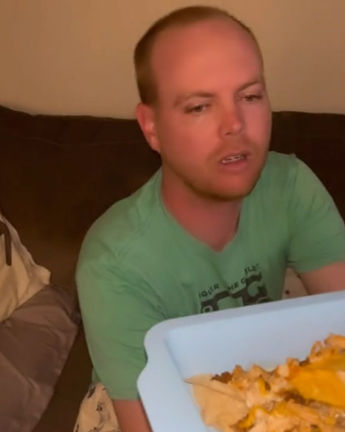 “If I Don’t Feed Him, He Literally Won’t Eat”: The Internet Is Shook At The Level Of Babying This Woman’s Husband Requires “If I Don’t Feed Him, He Literally Won’t Eat”: The Internet Is Shook At The Level Of Babying This Woman’s Husband Requires