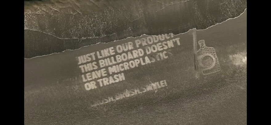 The Cleanest Billboard In The World 1200m2 Gone By One Wave. The Cleanest Billboard In The World 1200m2 Gone By One Wave.