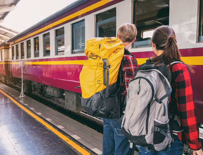 Woman Doesn’t Want Men Sitting Next To Her On A Busy Train, Gets In An Argument When She’s Asked To Move Her Bag From An Empty Seat