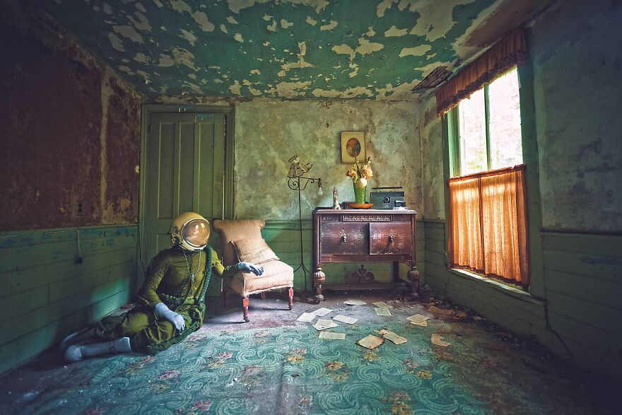 Photographer Uses Astronauts To Weave Fantastical Visual Stories