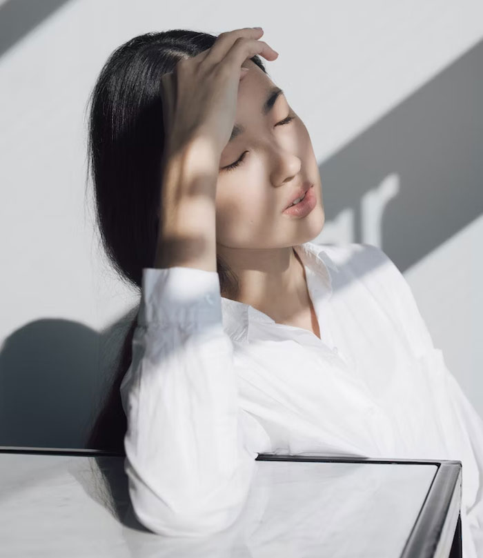 "When I Explained To Her The Tradition, She Was Understandably Bothered": Guy Doesn't Understand Why His GF Won't Follow His Family's Sexist Tradition "When I Explained To Her The Tradition, She Was Understandably Bothered": Guy Doesn't Understand Why His GF Won't Follow His Family's Sexist Tradition