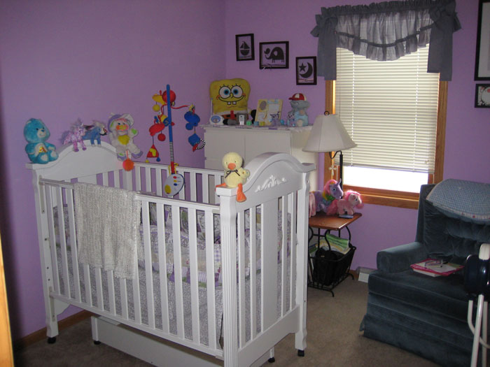 Woman Doesn't Want To Change Her Cat's Name Because Pregnant Cousin Wants To Use It For Her Baby, Wonders If She's Just Being Stubborn Woman Doesn't Want To Change Her Cat's Name Because Pregnant Cousin Wants To Use It For Her Baby, Wonders If She's Just Being Stubborn