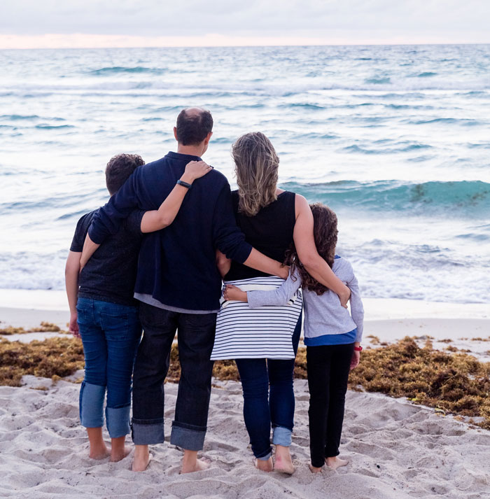 "Why Do So Many People, Especially Older Folks, Refuse To Understand?": People Discuss The Younger Generation’s Refusal To Have Kids "Why Do So Many People, Especially Older Folks, Refuse To Understand?": People Discuss The Younger Generation’s Refusal To Have Kids