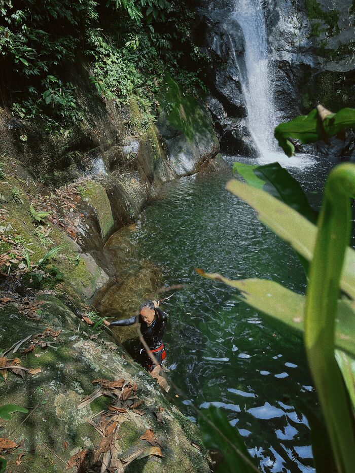 I Acted As The Little Mermaid In The "Death Gate" Stream In Vietnam I Acted As The Little Mermaid In The "Death Gate" Stream In Vietnam