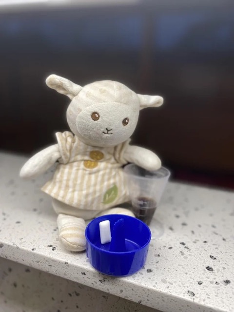 Wholesome Story Of A Dad Taking His Daughter’s Favorite Toy To Work After She Left It In The Car Wholesome Story Of A Dad Taking His Daughter’s Favorite Toy To Work After She Left It In The Car