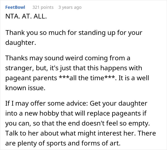 Dad Calls Out Wife And Puts An End To Her Unhealthy Obsession With Their 14-Year-Old Daughter's "Pageant-Ready" Looks, Wonders If He's A Jerk Dad Calls Out Wife And Puts An End To Her Unhealthy Obsession With Their 14-Year-Old Daughter's "Pageant-Ready" Looks, Wonders If He's A Jerk