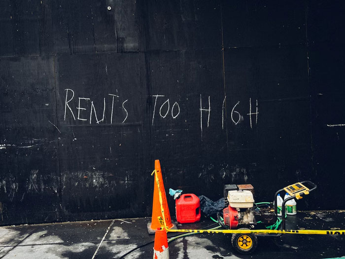 "By The Time You Start Seeing It, It's Already Happened": 31 People Reveal The First Signs Of Gentrification