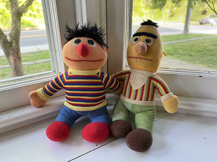 Circa 70s/80s Ernie And Bert