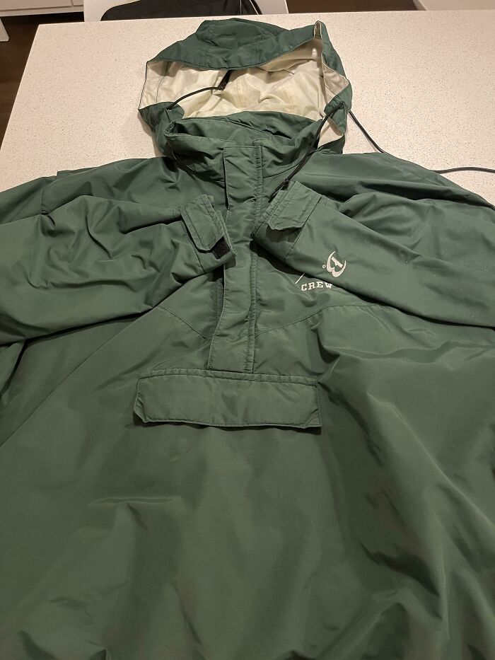 A True Bifl Jacket, The Stevenson Jacket Made By Boathouse. I’ve Had Mine For Over 15 Years, Rowed Multiple Seasons In It, Wore It Shoveling Snow, Commuting In NYC, And Hiking. A Waterproof 3 Season Jacket You Can Still Purchase