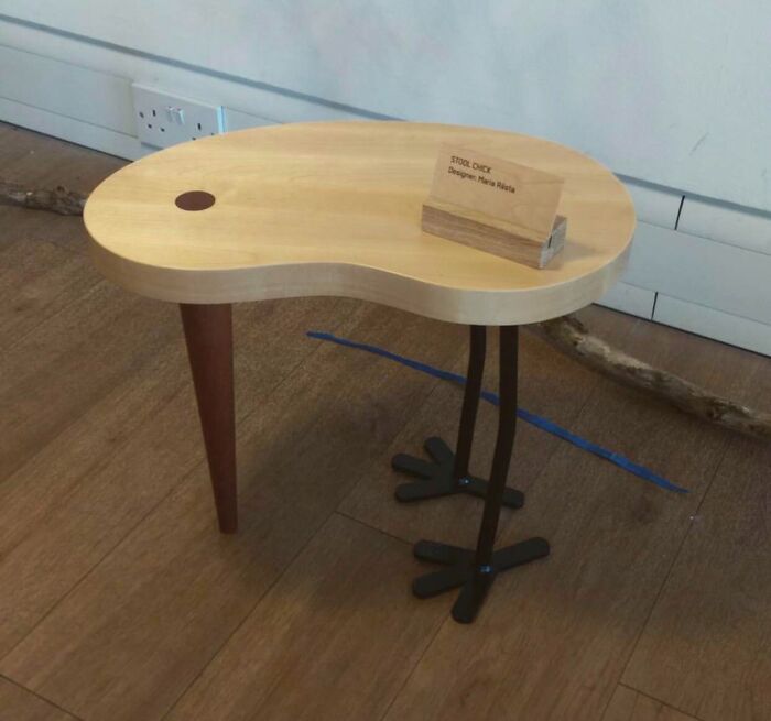 Table shaped like bird
