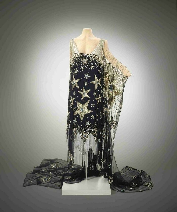 Un traje vintage; “Noche Estrellada”, 1926