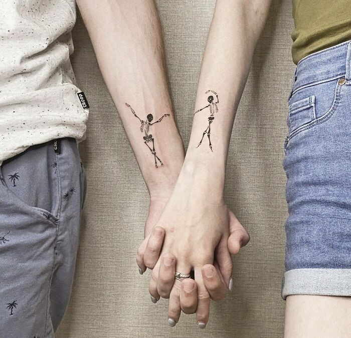 Small and cute matching tattoos ideas for couples: best and simple love  designs of sketches for married people on fingers