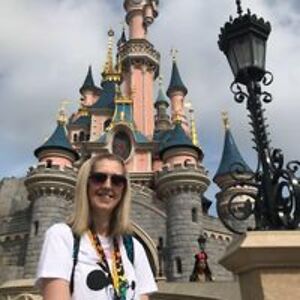 carolinestanford81 avatar