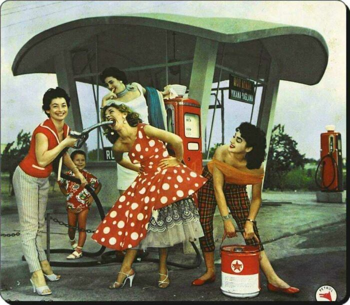 'fill 'Er Up' - Advert For Turkish Petrol Company -1960