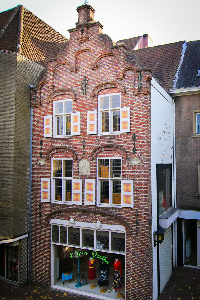 Helmond, Países Bajos (demolido en 2019 para construir un gran bloque de apartamentos)