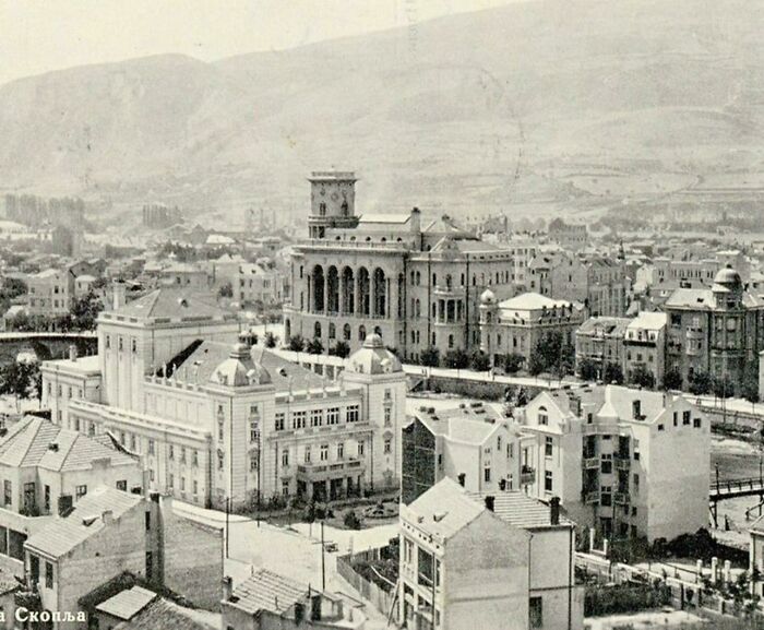 Todo lo que aparece en esta foto fue destruido - Skopje, Macedonia del Norte, antes del terremoto de 1963