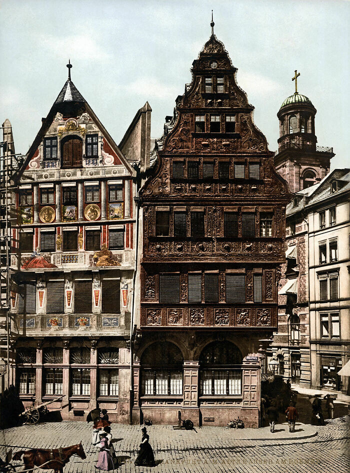 Salzhaus y Haus Frauenstein. Construidas alrededor de 1600 en Frankfurt, Alemania. Destruidas en 1944 por un ataque de la Fuerza Aérea