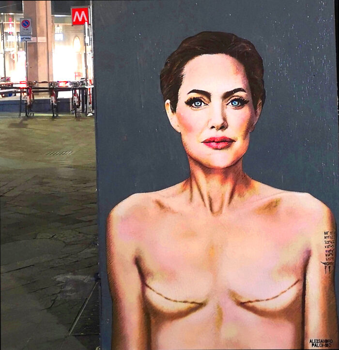 Milan Removed The Famous Mural With Angelina Jolie With Mastectomy Scars Painted By Alexsandro Polombo Milan Removed The Famous Mural With Angelina Jolie With Mastectomy Scars Painted By Alexsandro Polombo