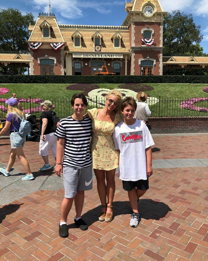 Ex-Husband And Son Allegedly Accused Britney Spears Of Taking Specific Hard Drugs, She Responds With A Heartbreaking Message Ex-Husband And Son Allegedly Accused Britney Spears Of Taking Specific Hard Drugs, She Responds With A Heartbreaking Message