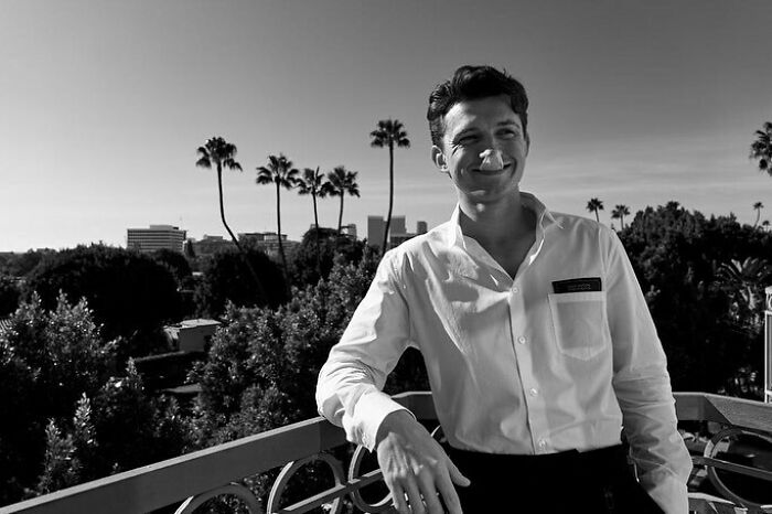 36-Year-Old Emmy Rossum Is Playing The Mom Of 27-Year-Old Tom Holland, And People Are Questioning The Age Gap 36-Year-Old Emmy Rossum Is Playing The Mom Of 27-Year-Old Tom Holland, And People Are Questioning The Age Gap