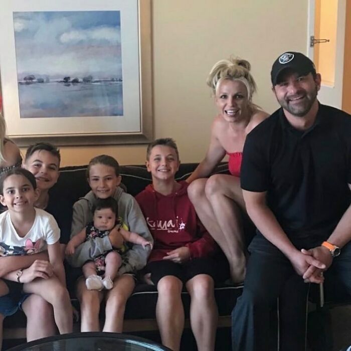 Ex-Husband And Son Allegedly Accused Britney Spears Of Taking Specific Hard Drugs, She Responds With A Heartbreaking Message Ex-Husband And Son Allegedly Accused Britney Spears Of Taking Specific Hard Drugs, She Responds With A Heartbreaking Message