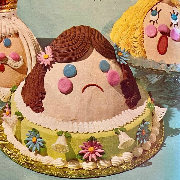 Nursery Rhyme Cake (The Wilton Yearbook Of Cake Decorating, 1978)