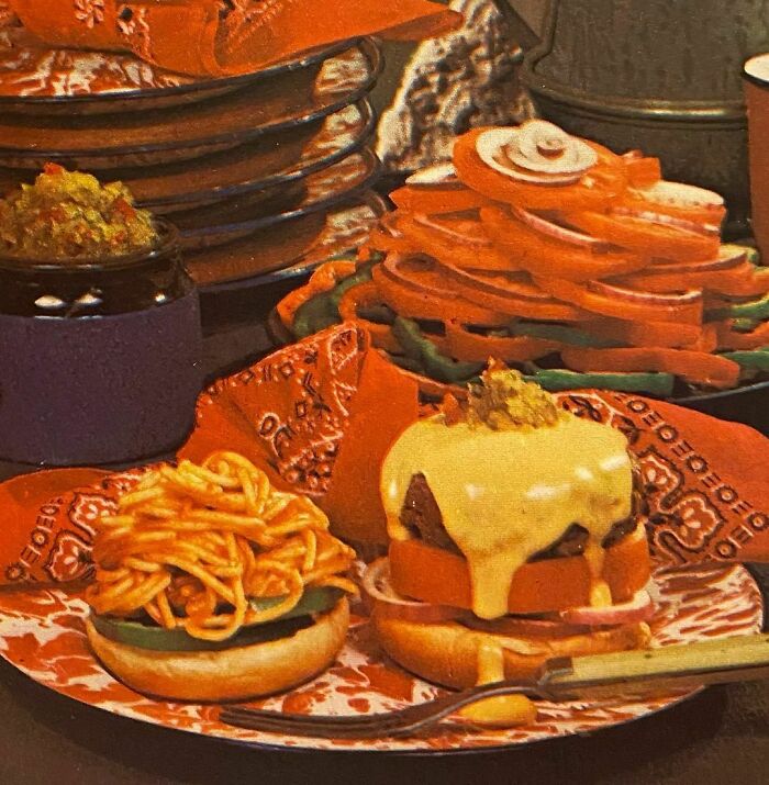 Golden Gate Saucy Burgers With Spaghetti Topping (Family Circle Illustrated Library Of Cooking Volume 3, 1972)