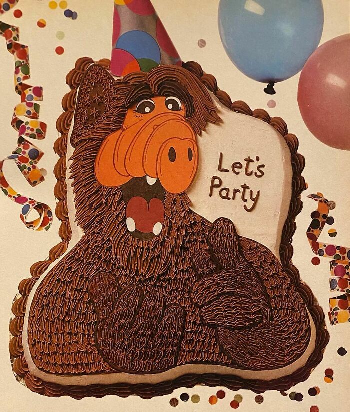 Living’ It Up Alf Cake (1989 Wilton Yearbook Cake Decorating!)