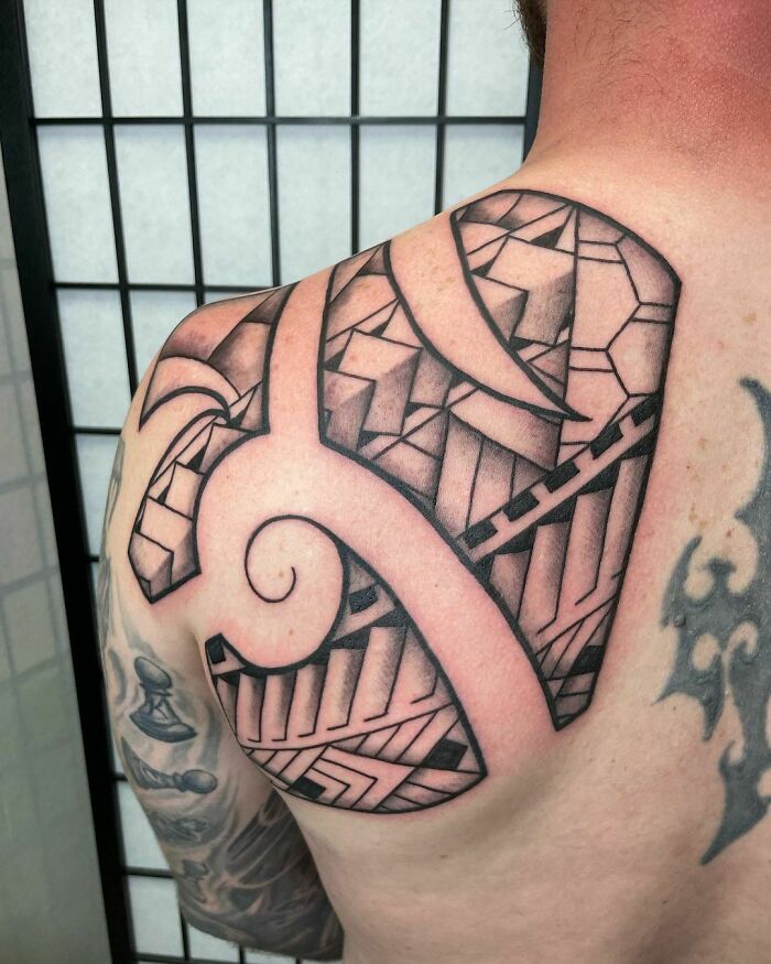 Shoulder Piece Of Tribal Tattoo