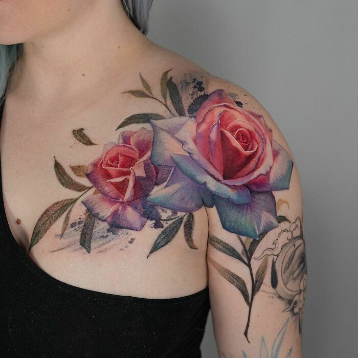 Painterly Flowers Collarbone-Shoulder Tattoo
