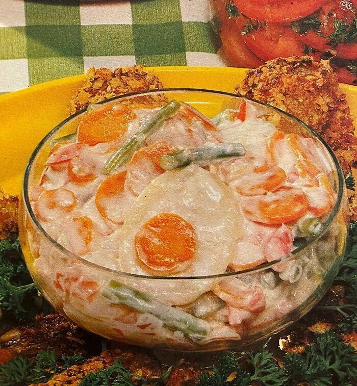 Summer Day Salad (Holiday Cooking For Kids, 1982)