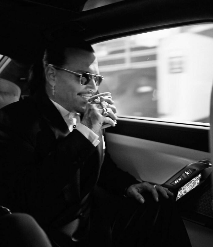 Amber Heard Pays Out $1M Settlement, Johnny Depp Decides To Donate The Whole Sum To Charity Amber Heard Pays Out $1M Settlement, Johnny Depp Decides To Donate The Whole Sum To Charity